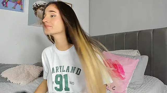 naughtyloverss live sex cam