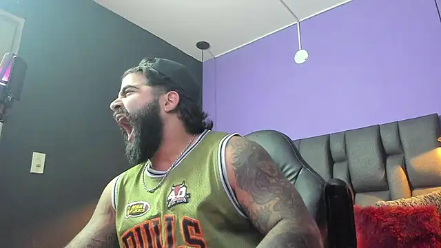 Lyon_vach live sex cam