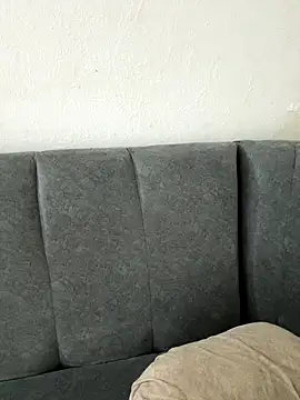 Pretty_Isadora live sex cam