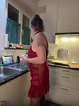 Nadja_Noir live sex cam