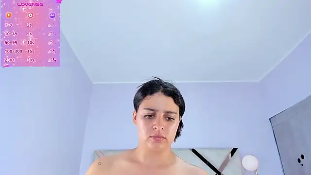 kylie_reyes live sex cam