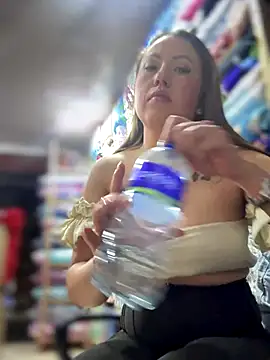 VIOLETA-25_ live sex cam