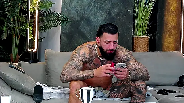 masterkingofmusclee live sex cam