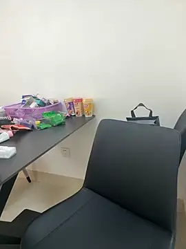 Selenaaaaa- live sex cam