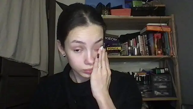 Yuna5343 live sex cam