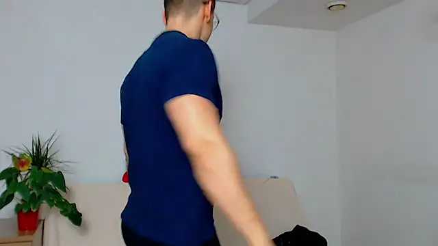 ZeinMiracles live sex cam