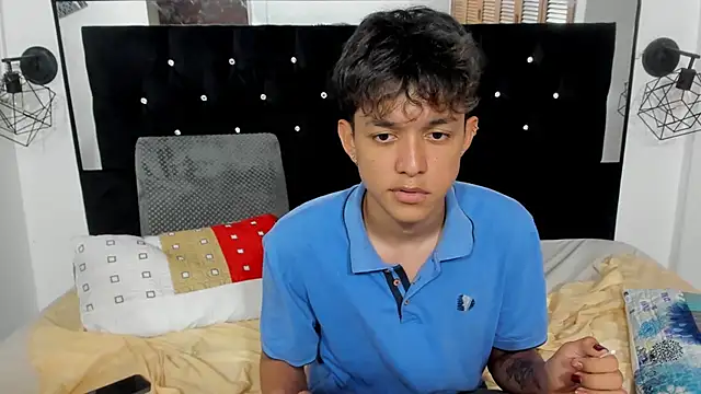 Sebas_cat live sex cam