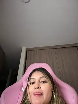 lunablossom_ live sex cam
