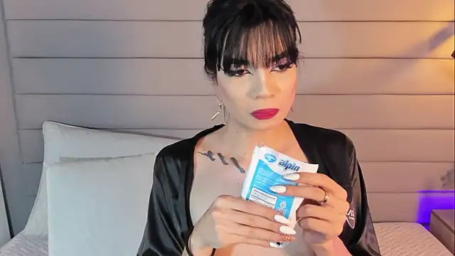 LadyLuminary live sex cam