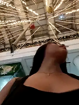 -VICKKY live sex cam