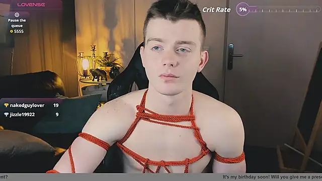 Happydeimos live sex cam