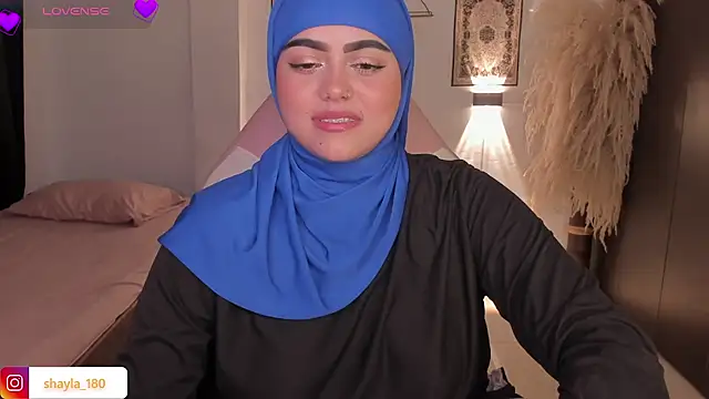 shayla_18 live sex cam