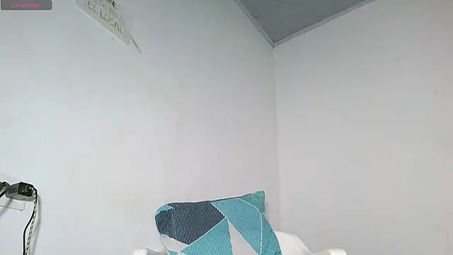 maximo_vega_newv live sex cam