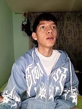 heyy_noah11 live sex cam