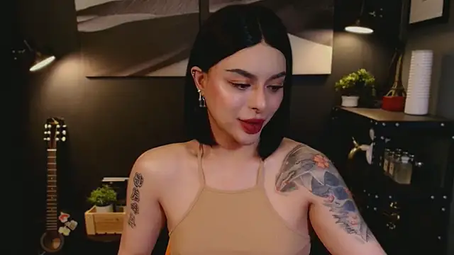 callmeLUNA live sex cam