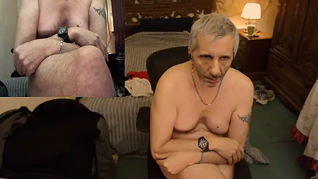 maxdaddy690 live sex cam