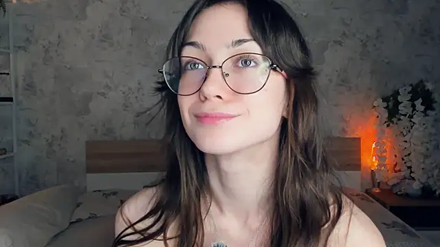 ReneeLippeatt live sex cam