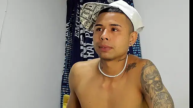 _Logan_Colton_ live sex cam