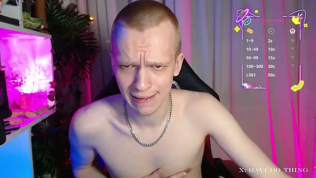 frozen_boy live sex cam