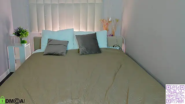 Brenda_Puff live sex cam