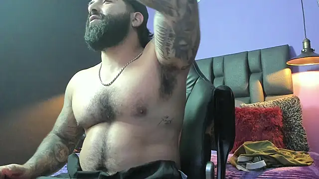 Lyon_vach live sex cam