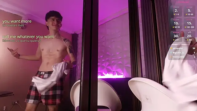 troy_rouge live sex cam