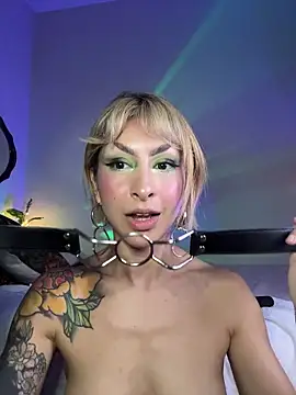 Cinamoonn live sex cam