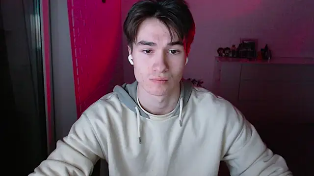 MarkusDean live sex cam