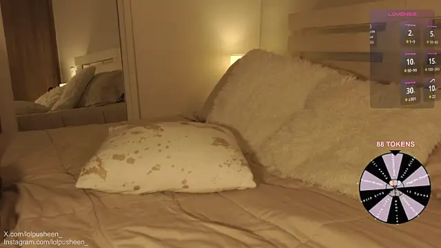 JulietteDee live sex cam