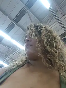 Sara_smiiith211 live sex cam