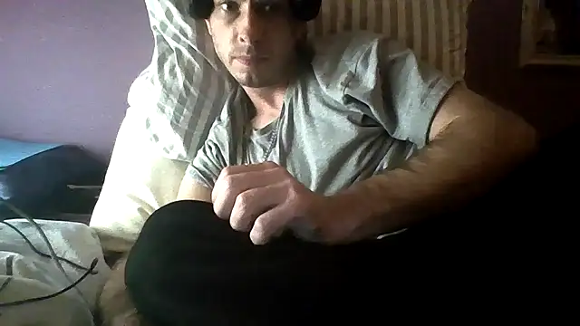 crysGERM live sex cam