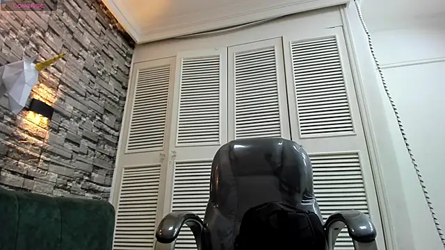 DamiBright live sex cam