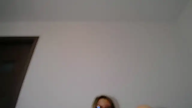 Julianna68 live sex cam