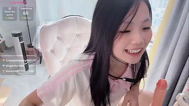 Lena-yyds live sex cam