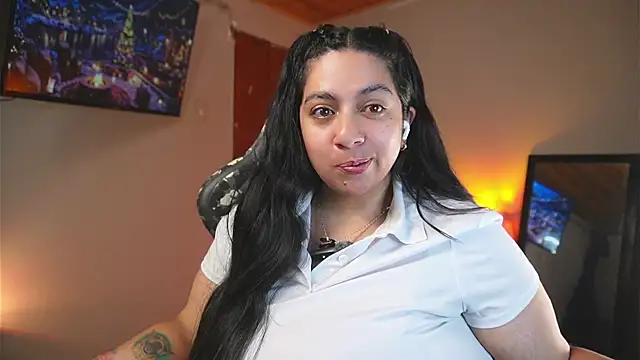 coraline_latin live sex cam