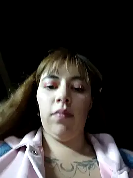 Juanita-30 live sex cam