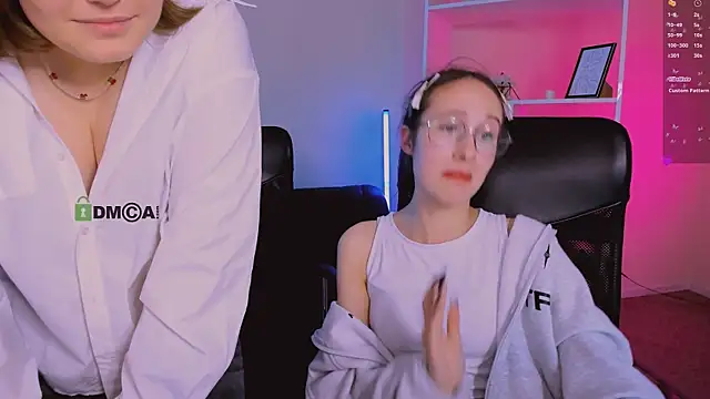 nikole_kitt live sex cam