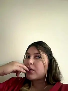 lunablossom_ live sex cam