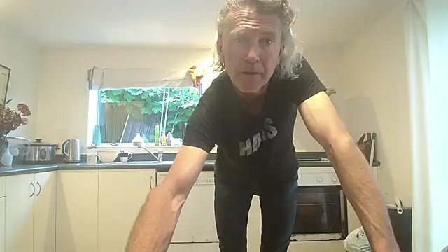 Mattsroom live sex cam