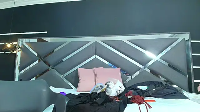 Raquel_jones live sex cam