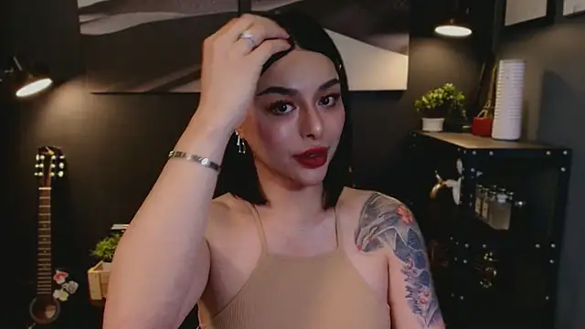 callmeLUNA live sex cam