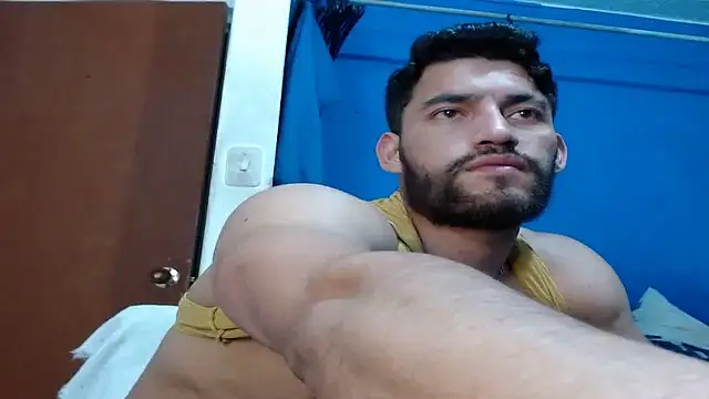 ethasteban27 live sex cam