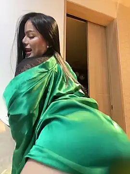 Miah_gomez_ live sex cam