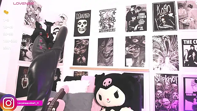 Lexyjoycce live sex cam