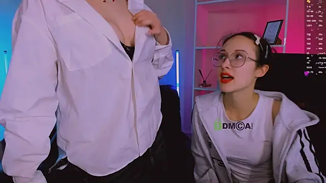 nikole_kitt live sex cam