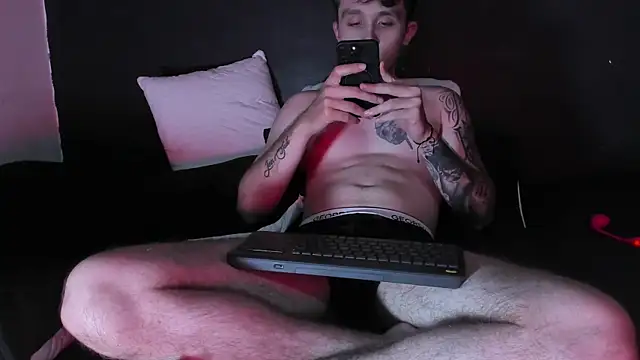 Dylanwhite23_ live sex cam