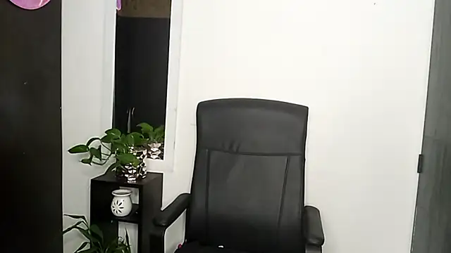 Andy_Roses live sex cam