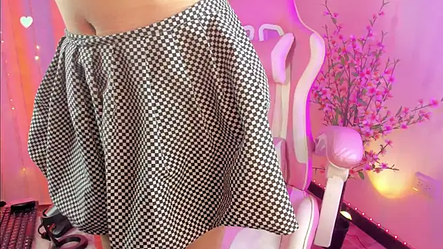 Pinkyrosse live sex cam