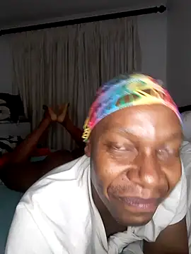 Freakishlyfreakish29 live sex cam