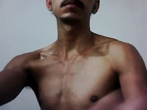 MagrinhoSaradoo live sex cam